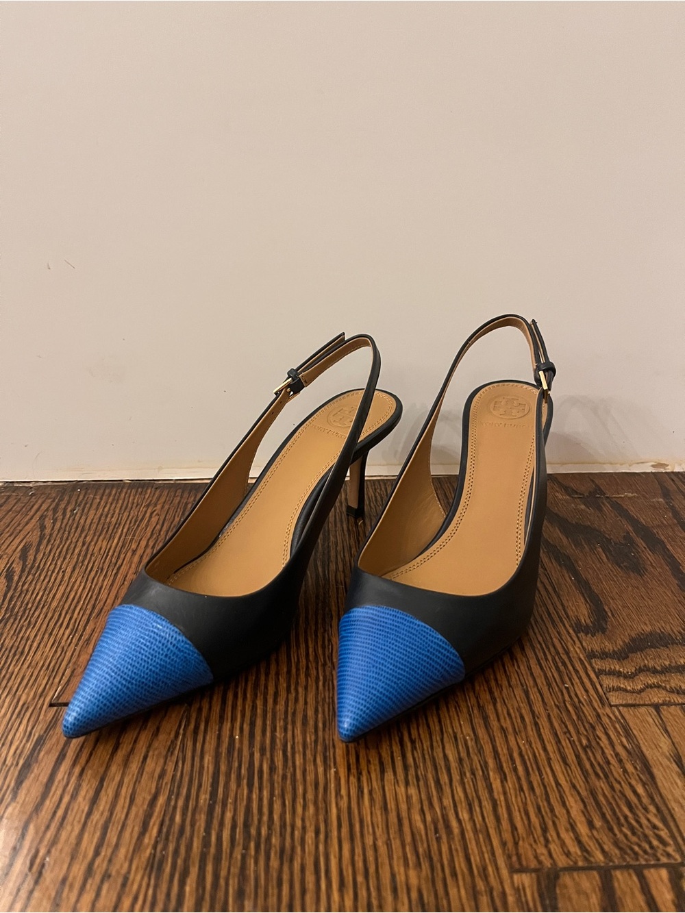 Tory Burch Navy Leather Slingback Pumps Blue Cap Toe [SIZE 6] NWOT-Made in Italy